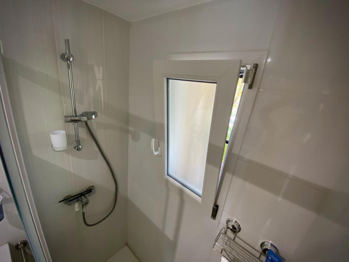Superbe Appartement , Tout Confort, 40 M2 + 10 M2 Terrasse Емпуріабрава Екстер'єр фото