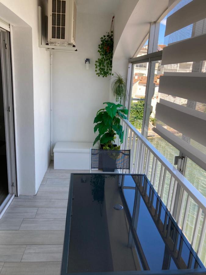 Superbe Appartement , Tout Confort, 40 M2 + 10 M2 Terrasse Емпуріабрава Екстер'єр фото